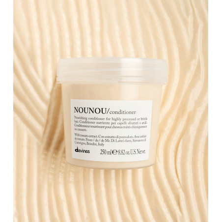 Davines NOUNOU Conditioner 250 мл — живильний кондиціонер для пошкодженого волосся, екстракт томату, олії жожоба та мигдалю —