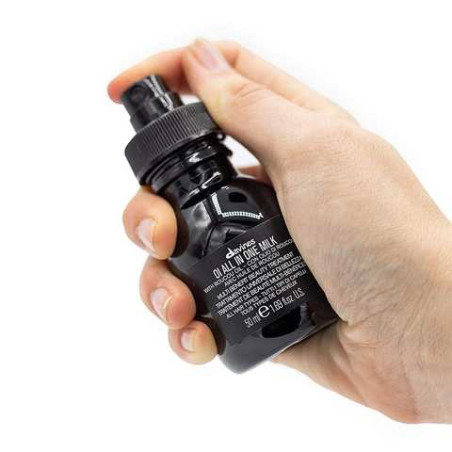 Молочко для волосся Davines OI All In One Milk 50ml — з олією аннато, провітаміном B5, для всіх типів волосся, зволожує та