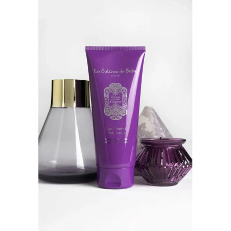 Молочко для тіла La Sultane De Saba Udaipur Musk 200ml — з ароматом мускусу, ванілі та ладану, довготривалий спокусливий аромат