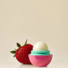 Бальзам для губ EOS Lip Balm Strawberry Sorbet 7 г — олія ши, жожоба, вітамін Е, зволоження, захист — текстура