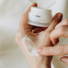 Крем антиоксидантний зволожувальний Medik8 Daily Radiance Vitamin C SPF30 з вітамінами С, Е та гіалуроном 50 мл — стимуляція