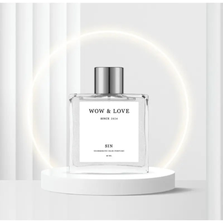 Парфум-блиск для волосся WOW and LOVE Sin 60ml — текстура засобу, найдрібніші сяючі частинки, не пересушує волосся — текстура