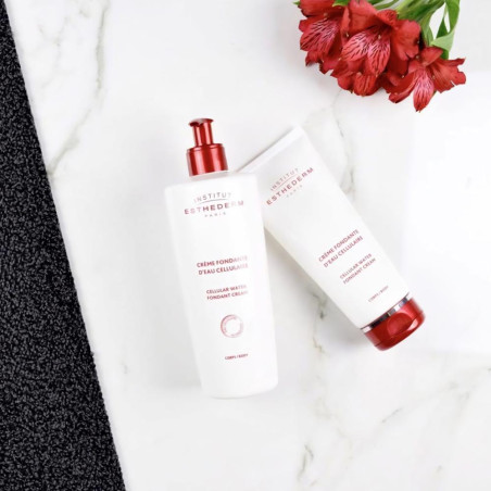 Крем для тіла Institut Esthederm Cellular Water Fondant Cream 400 мл — м'яка текстура, стимуляція вироблення колагену, для