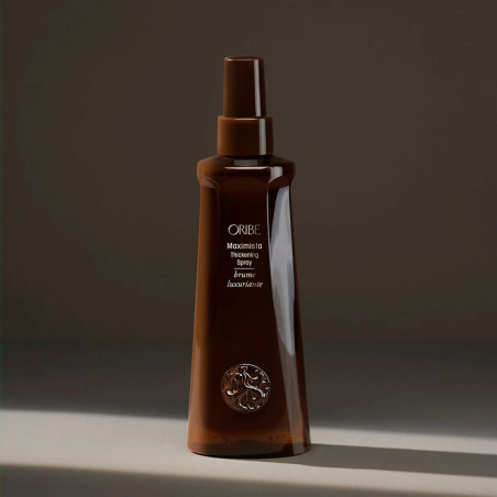 Спрей для об'єму Oribe Maximista Thickening Spray 200ml — створює прикореневий об'єм, візуально потовщує пасма, забезпечує
