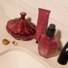 Oribe Valley Of Flowers Revitalizing Hand Wash 300ml — дбайливо видаляє забруднення, не порушуючи захисний бар'єр шкіри —