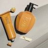 Oribe Cote d'Azur Hand Scrub 100 мл — відлущення ороговілих клітин, живлення, пом'якшення текстури, аромат Côte d'Azur —