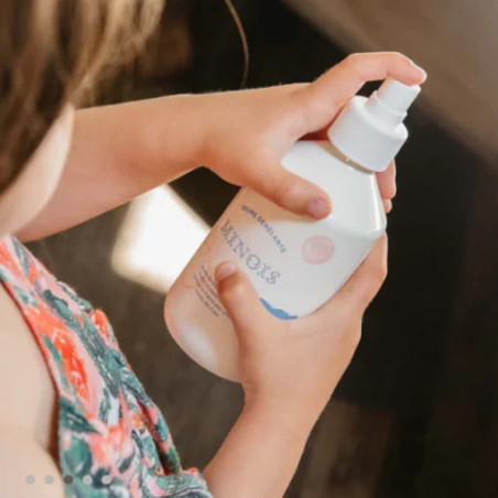 Спрей для розчісування волосся Minois Paris Moisturising Detangling Mist 300ml — миттєве розплутування вузликів, без змивання,