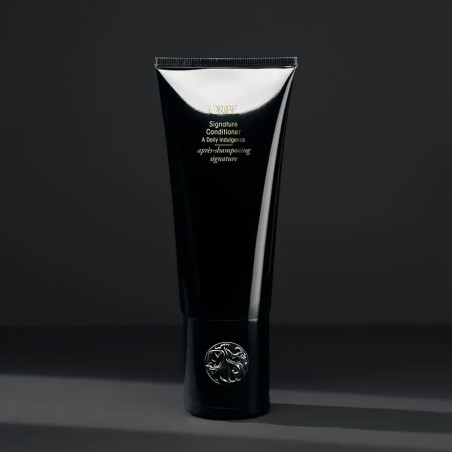 Кондиціонер для щоденного догляду Oribe Signature Conditioner A Daily Indulgence 200 мл — миттєва м'якість і гладкість, захист