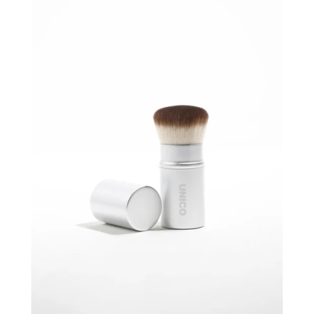 Висувний пензлик-кабукі для пудри Unico Kabuki Brush — щільний веганський ворс, компактний дизайн, захисна кришка — упаковка