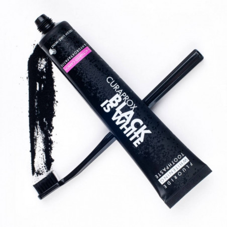 Відбілююча зубна паста з активованим вугіллям та смаком лайма Curaprox Black is White 90ml — фото 2
