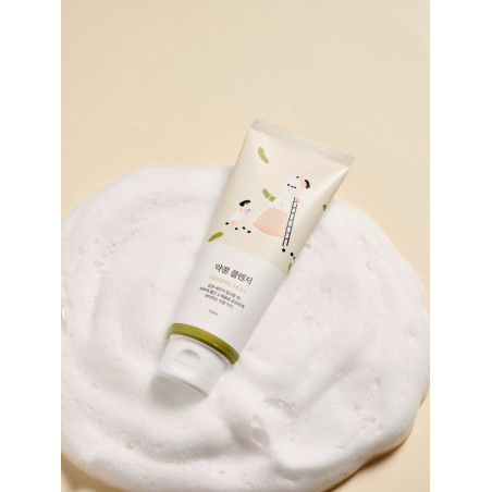 Пінка для очищення Round Lab Soybean Cleanser 150ml — глибоке очищення, видалення мертвих клітин, живлення шкіри — вигляд товару