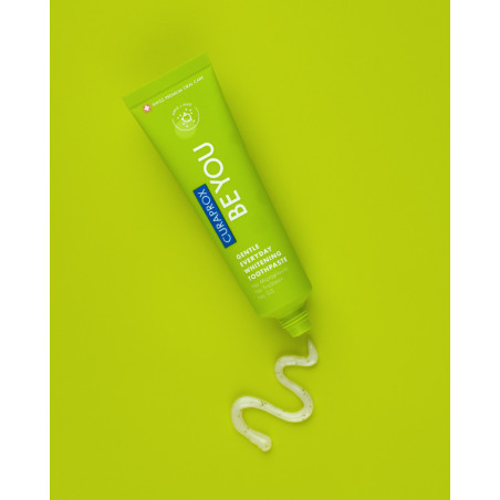 Відбілююча зубна паста Curaprox Be You Apple 60ml — зі смаком яблука, фтором, ферментами, кольорові мікрогранули — вигляд товару