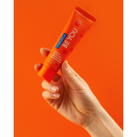 Відбілююча зубна паста Curaprox Be You Peach 60ml — зі смаком персика, фтором, ферментами, для здоров'я ясен — вигляд товару