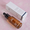 CUSKIN Clean-Up Vitamin C+ Serum 20ml — стабільна форма вітаміну С, екстракти ірису, шавлії та зеленого чаю, бетаїн — текстура