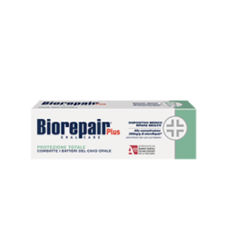 Професійна зубна паста для захисту від карієсу Biorepair Plus protezione totale з рідкою емаллю, 75ml