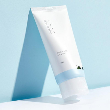 Round Lab 1025 Dokdo Cleanser 150ml — ідеально для щоденного очищення, має pH баланс шкіри — вигляд товару