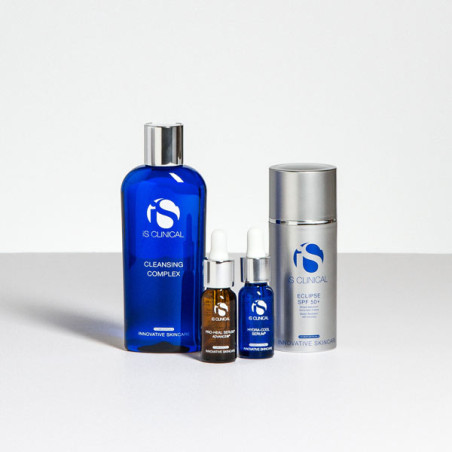 Набір для чутливої шкіри IS CLINICAL Pure Calm Collection: гель, загоююча сироватка, зволожуюча сироватка, сонцезахисний крем —