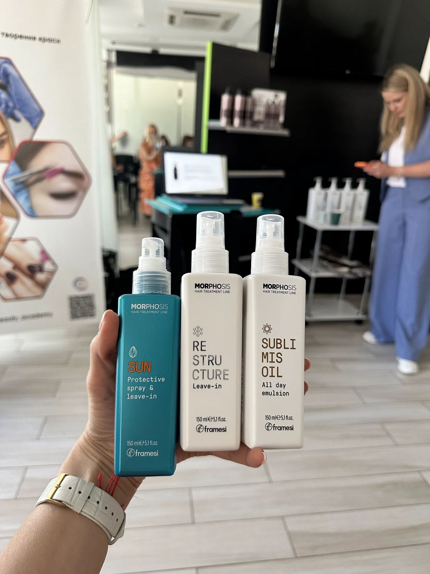 Лінійка професійної італійської косметики FRAMESI для салонних SPA-ритуалів та відновлення структури волосся.