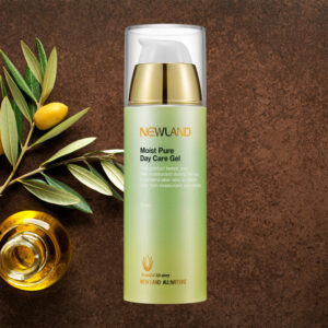 Денний зволожувальний аква-гель з соком алое вера, рослинними екстрактами, віт. С, Е, морською водою Newland All Nature Moist Pure Day Care Gel 95ml