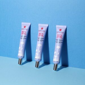 Ультра-матуючий крем для обличчя з екстрактом квітки білої лілії Erborian Matte Creme 15ml