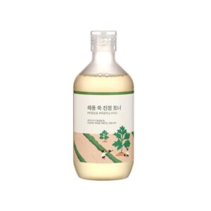 Заспокійливий тонер з морським полином, мадекасосидом, екстрактами ірландського моху, цукрової тростини, пантенолом Round Lab Mugwort Calming Toner 300ml