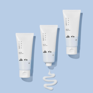 Зволожувальна нічна маска з морською водою, лактобіоновою кислотою та пантенолом Round Lab 1025 Dokdo Sleeping Pack 100ml