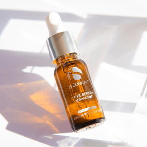 Сироватка для шкіри навколо очей з гіалуроновою кислотою (40%) L-а кислотою (7,5%) та трипептидом міді IS CLINICAL C Eye Serum Advance+15ml