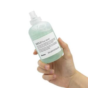 Термозахисний спрей для пошкодженого та довгого волосся, що не потребує змивання з екстрактом насіння сочевиці, серином Davines MELU Hair Shield 250ml