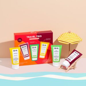 Подарунковий набір для догляду за тілом (Hyaluronic Acid Body Wash 50ml, AHA Exfoliator Body Scrub 50ml, Ceramide Body Lotion 50ml) Q+A Travel Trio