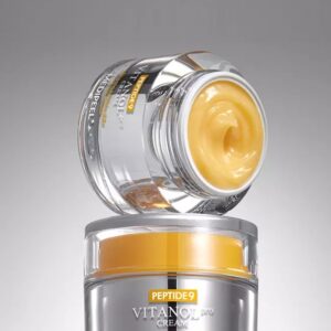 Крем для обличчя з пептидами та комплексом вітанолів (віт. A, E, F, K), ніацинамідом (12%), вітаміном С Medi-Peel Peptide 9 Vitanol Cream Pro 50ml