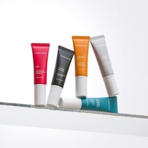 Мініформат Антивікова сироватка із заспокійливим пептидним комплексом 5%, з ретиналем 0,1%, Retinyl Retinoate 0,06%, пантенолом, бетаїном, токоферолом Theramid A-Retinoate 10ml