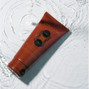 Шовковий протеїновий скраб для тіла Аювердичний Амбра Ваніль Пачулі La Sultane de Saba Silk Protein Scrub Ayurvedic Amber Vanilla Patcholi 200ml