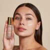Зволожувальний тонуючий засіб з SPF 30, гіалуроновою кислотою, горіховою олією Кахай, інкапсульованим вітаміном С MZ Skin Tint and Protect SPF 30 30ml 138136