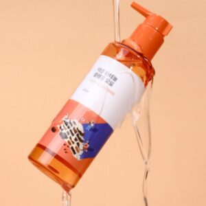 Гідрофільна олія з екстрактом соєвих бобів та пантенолом, керамідами, холестеролом, жирними кислотами Round Lab Soybean Panthenol Cleansing Oil 200 ml