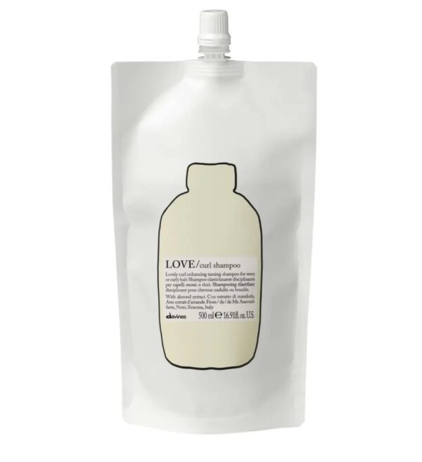 Шампунь для підсилення та контролю завитка з екстрактом насіння солодкого мигдалю, протеїнами, вітам В, Е Рефіл Davines LOVE curl Shampoo 500ml