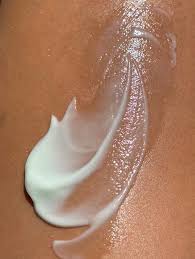 Зволожуючий крем для зневодненої шкіри та ліфтингу, з гіалуроновою к-тою, екстр. соняшника та чорної смородини Dr.Grande Hydro Active Hyaluron Power Moisturizer 50ml