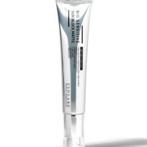 Омолоджувальний, заспокійливий, матуючий сонцезахисний крем з екстрактом чайного дерева, лотоса USOLAB Bio Sensitive Sun Block Matte SPF 50+/PA++++ 50ml