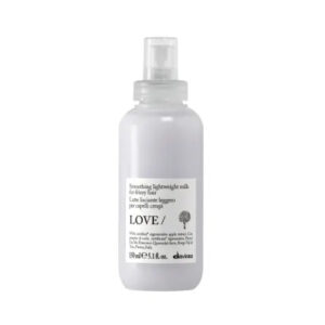 Легке молочко для гладкості неслухняного волосся Davines LOVE Smoothing 150ml